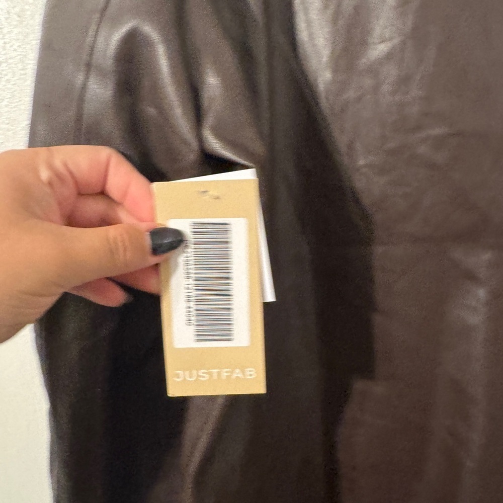Just Fab Oversized Faux Leather Blazer NWT medium - Picture 7 of 8